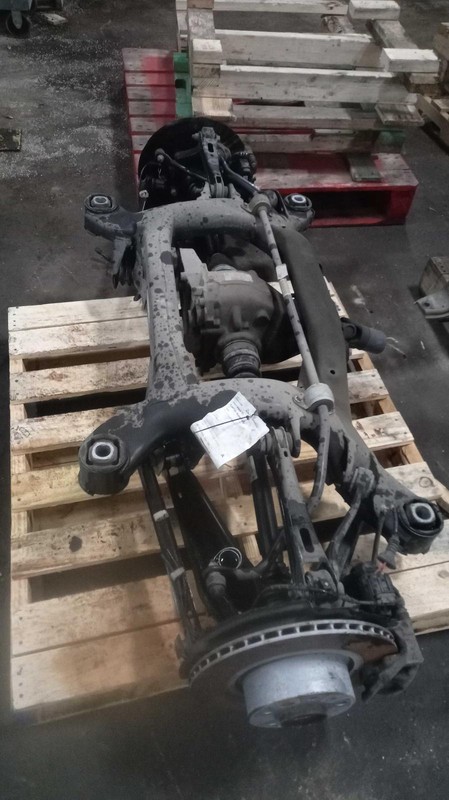 2017 BMW X3 Differential Carrier Assembly OEM 3.0L 4WD 77000 Miles