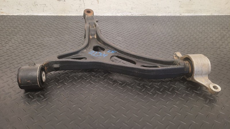 11-15 Jeep Grand Cherokee 3.6L Front Right Lower Control Arm OEM 5168158AB