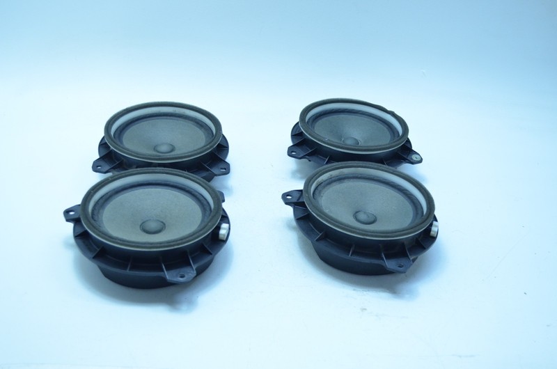 09-10 TOYOTA MATRIX INTERIOR LOUD SPEAKER SET OF 4 ITEMS OEM