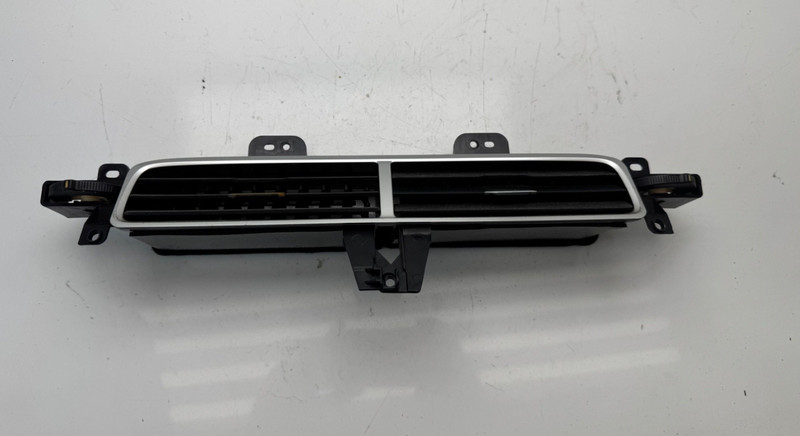 2020-2024 CADILLAC XT6 DASH DASHBOARD INSTRUMENT CENTER AC AIR VENT GRILLE OEM