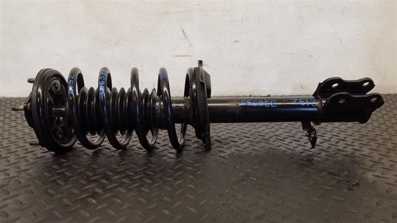 2005-2007 Ford Escape 3.0L V6 Front Left Driver Strut Assembly OEM 6L8Z-18124-AC