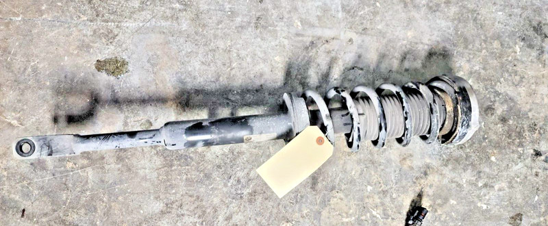 2017 - 2023 BMW 530I G30 FRONT RIGHT SHOCK STRUT ABSORBER OEM 31316866592
