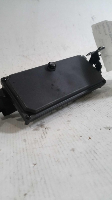 2019 VOLVO XC40 Collision Avoidance Control Module OEM 111K Miles NJ25-17576