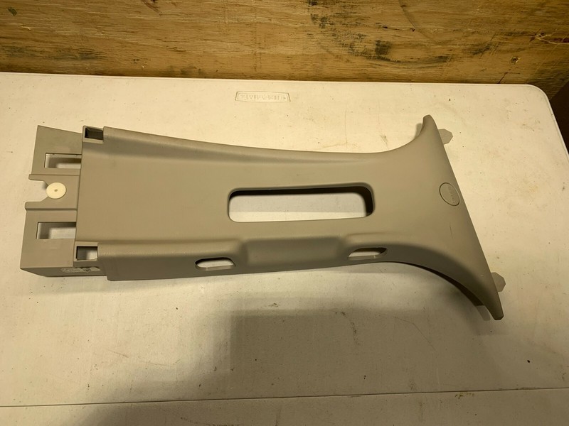 2011-2014 FORD EDGE RIGHT PASSENGER SIDE UPPER B PILLAR TRIM COVER OEM