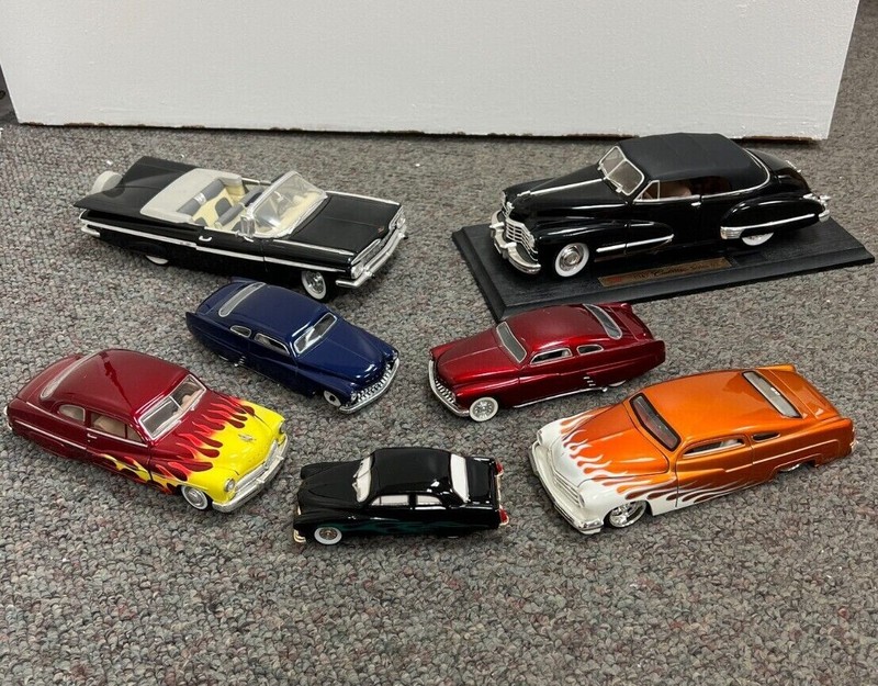 COLLECTIBLE CAR LOT MERCURY CHEVY IMPALA - ANSON JADA SUNNYSIDE ROAD TOUGH