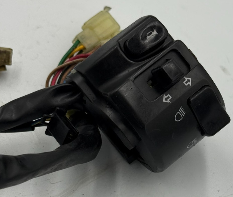 2002 Yamaha YZF600RLeft Switches Controls Horn Turn Lights YZF 600 600RF7
