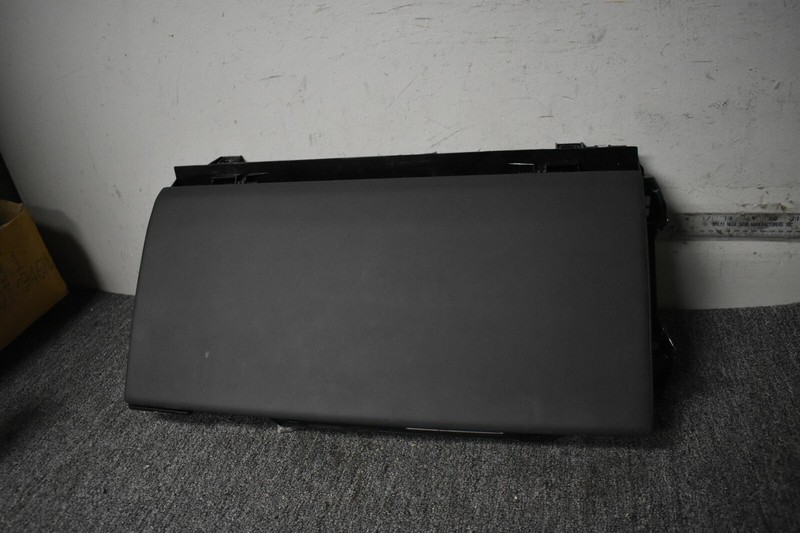 2014 RANGE ROVER SPORT L494 SE FRONT RIGHT PASSENGER DASH GLOVE BOX STORAGE OEM