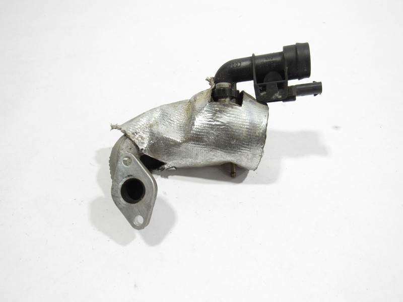 14-17 Audi R8 V10 2015 5.2L EGR Secondary Air Injection Check Valve ;:Y