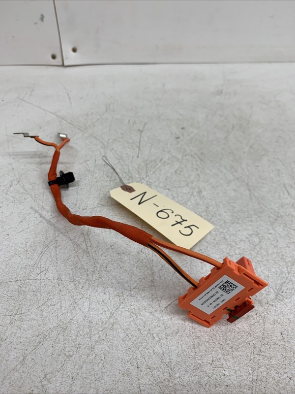17-22 Tesla3 Y H/V Battery System A/C Filter Wiring Harness 109273900E 675 B147