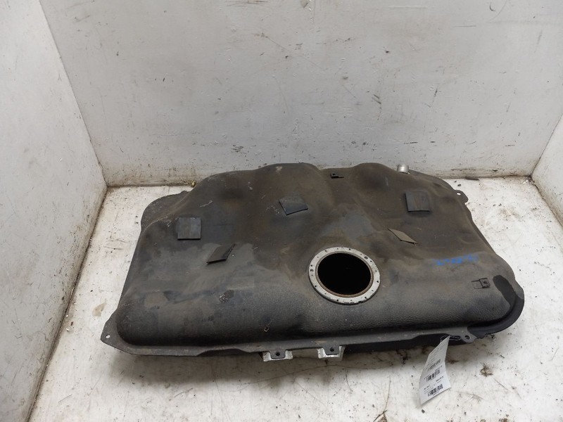 13 14 15 16 17 18 TOYOTA AVALON XLE FUEL TANK