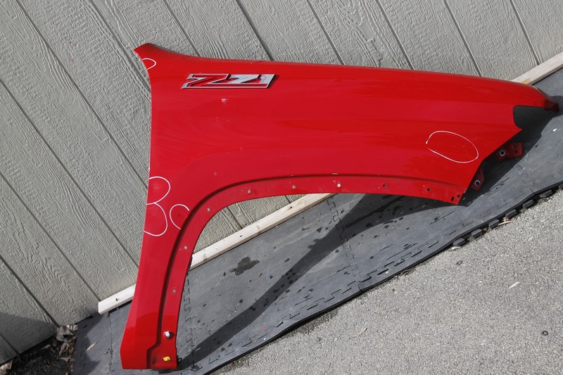 2021-2025 Chevrolet Silverado 2500HD z71 Right Passenger Side Fender Oem