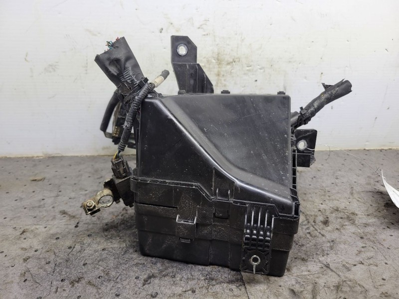 Fuse Box Engine Compartment Fits 19-25 ASCENT 1773762