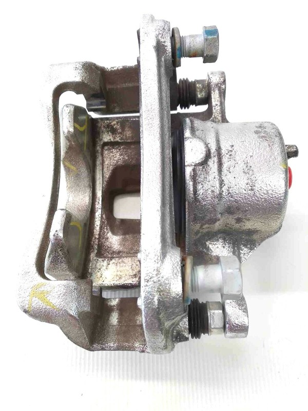 2015 Hyundai Accent 1.6L RH Passenger Front Brake Caliper Assy oem 581901ra00