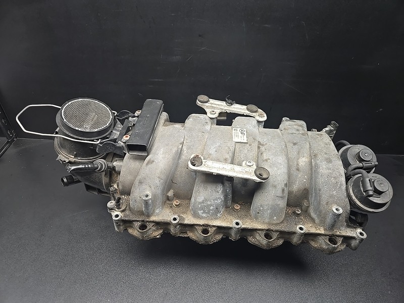 07-12 Mercedes E550 S550 CLS550 GL550 Engine Motor Air Intake Manifold OEM