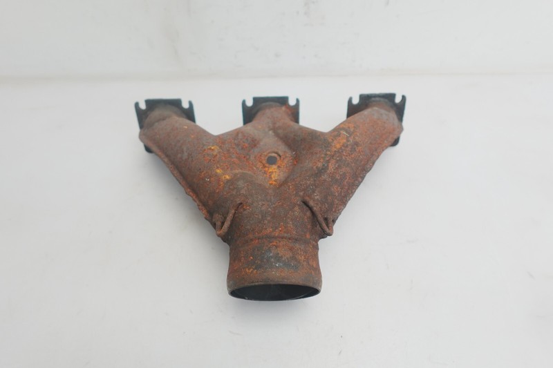 1999-2000 Formula III 600/700/800 Grand Touring OEM Exhaust Socket Manifold