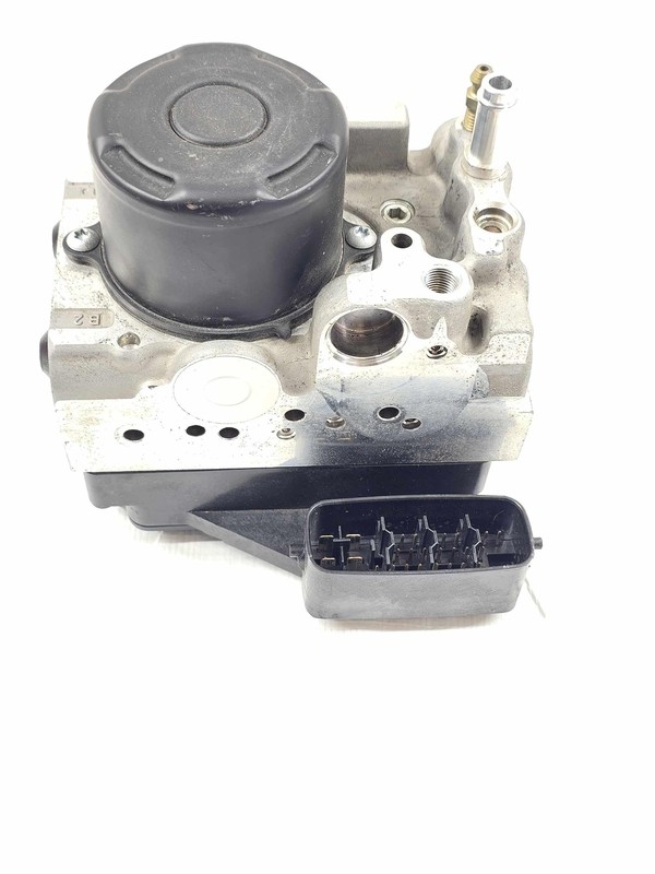 2005 Lexus IS300 ABS Anti Lock Brake Pump Assembly P/N 4454053020