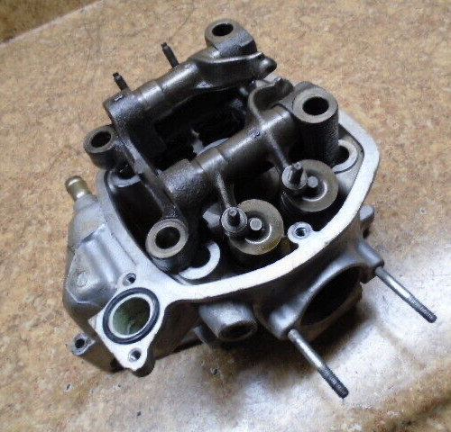 1981 Honda CX500 CX 500 C CX500C Custom Engine Left Cylinder Head Valves Top 81