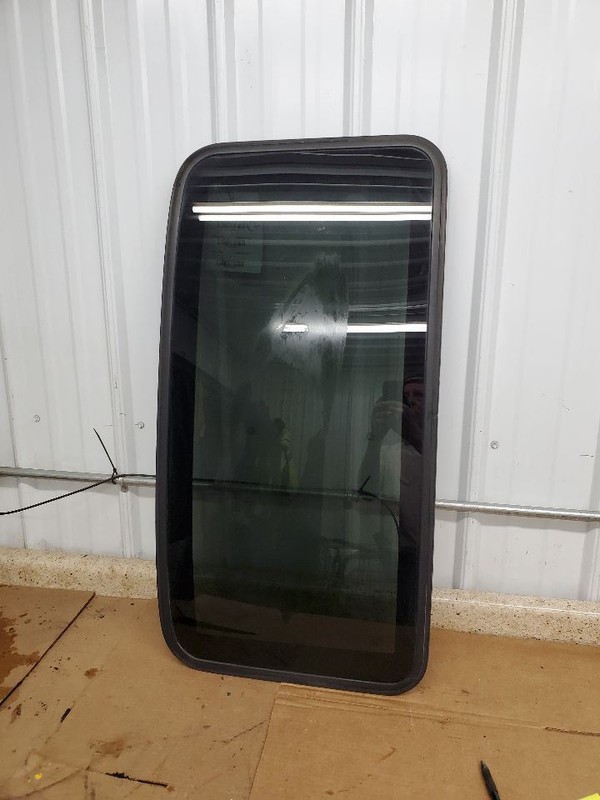 Roof Glass Fits 98-03 SIENNA 290546