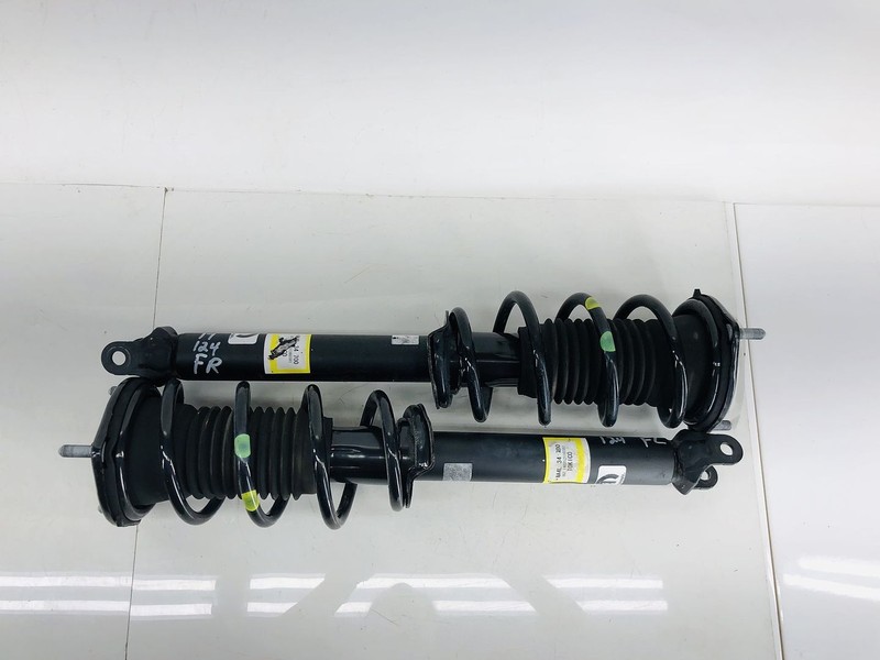17-19 FIAT 124 SPIDER FRONT RIGHT & LEFT SHOCK STRUT ABSORBER W/ COIL SPRING OEM