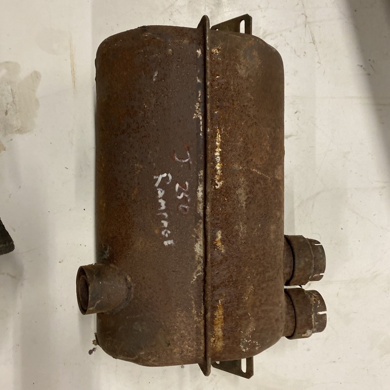 1970’s JOHNSON RAMPAGE VINTAGE SNOWMOBILE motor, exhaust muffler