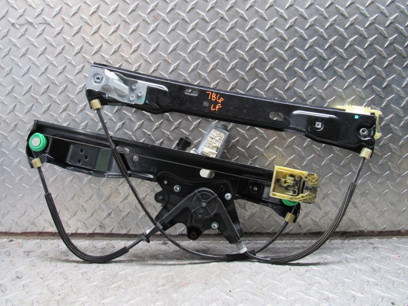 12-15 FORD FOCUS LEFT FRONT DRIVER WINDOW REGULATOR W/O UP&DOWN W/AUTO DOWN ONLY