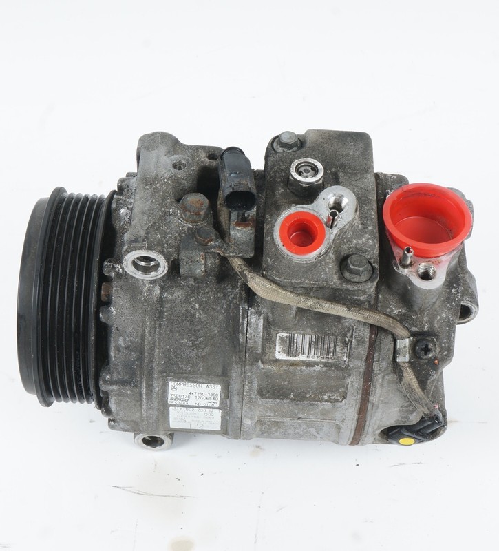 07-11 Mercedes S550 W221 AC COMPRESSOR A0022301211 OEM