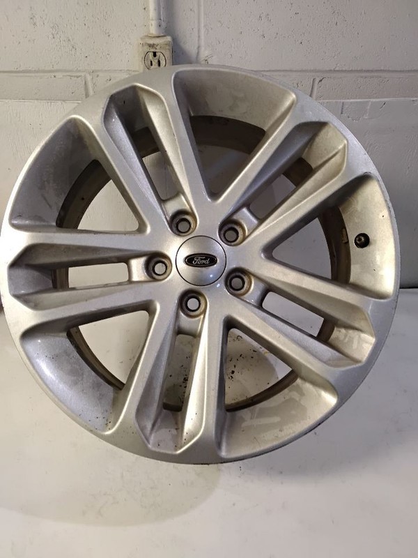 2011-2017 Ford Explorer Wheel Rim 18x8 Aluminum 5 Split Spokes w/TPMS