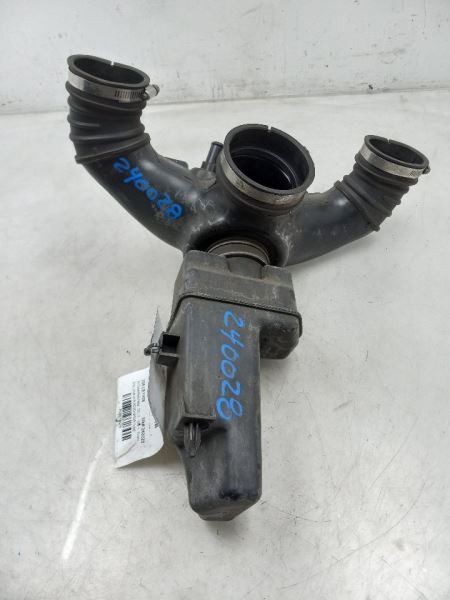 2008 LEXUS LS600HL LWB 5.0L AIR CLEANER RESONATOR TUBE
