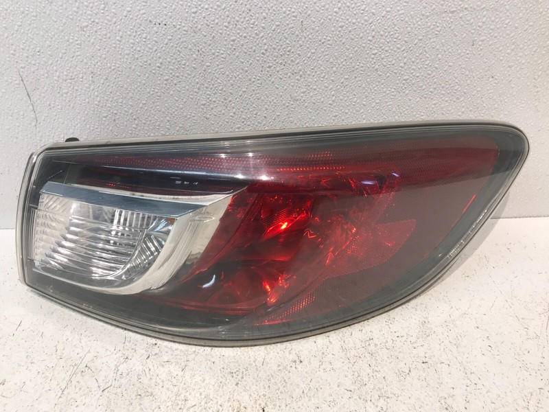2010-2013 Mazda 3 Quarter Panel Mounted Tail Light Passenger Right RH OEM