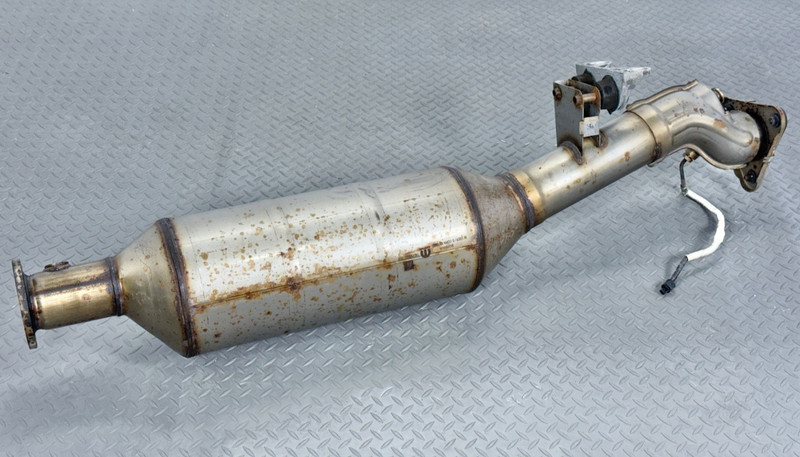 ✅ 2019-26 RAM 1500 5th 3.0L Diesel OEM CENTER EXHAUST CONVERTER PIPE MUFFLER 61K
