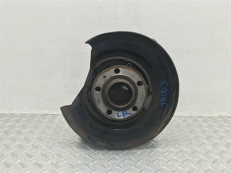 01-06 VOLVO SERIES 60 70 80 DRIVER REAR KNUCKLE w/HUB FWD OEM 538-58737