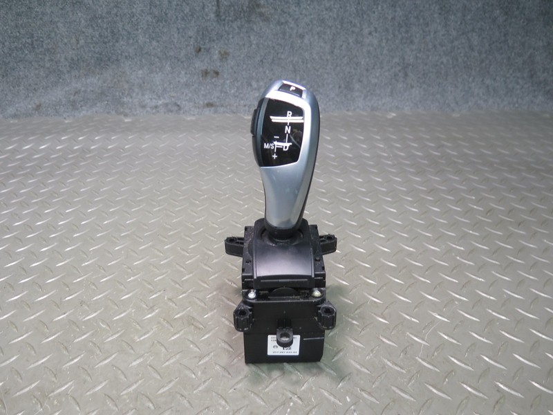 2014-2018 BMW F15 X5 A/T AUTOMATIC TRANSMISSION SHIFTER GEAR SELECTOR 9384927