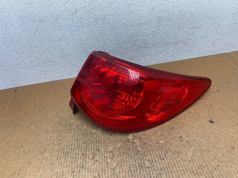 2009 2010 2011 2012 Chevrolet Traverse Right Passenger Tail Light AE2832 LK