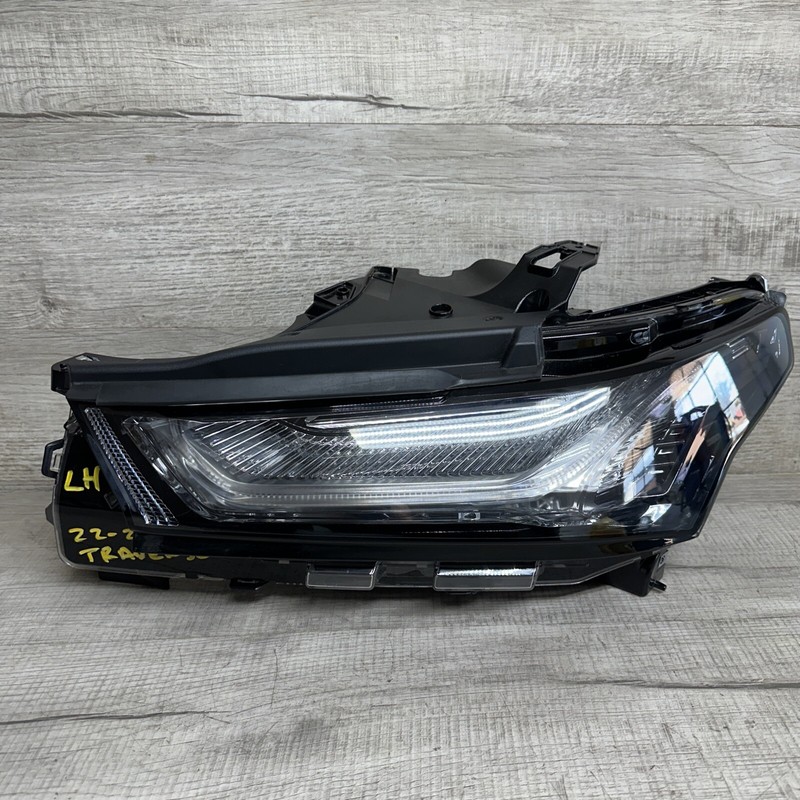 2022 - 23 CHEVROLET TRAVERSE OEM LED LEFT HEADLIGHT DAYTIME RUNINING TESTED LH