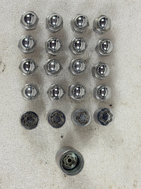 2022 2023 2024 Subaru Wrx Sedan Wheel Lock Key Set Four Piece 51025