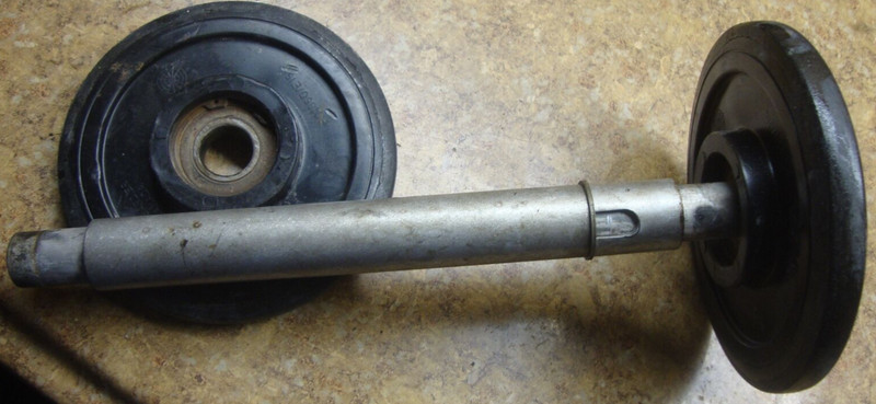 SKI-D00 Expedition GSX 550F Snowmobile Bombardier Axle Wheel Bogie Track Shaft