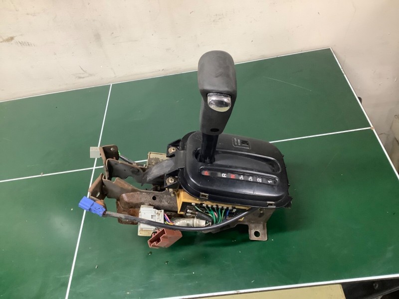 92-93 Honda Prelude AT Shifter Floor Shift Selector Gear Select Lever Knob OEM