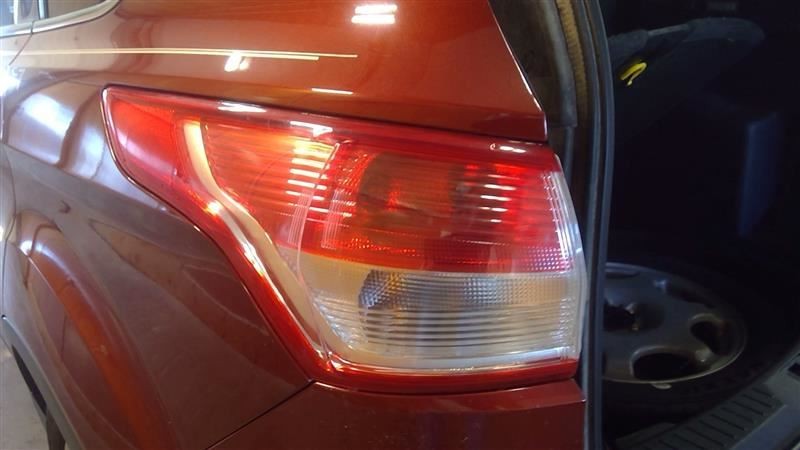 Driver Left Tail Light Quarter Panel Mounted Fits 13-16 ESCAPE 3366314
