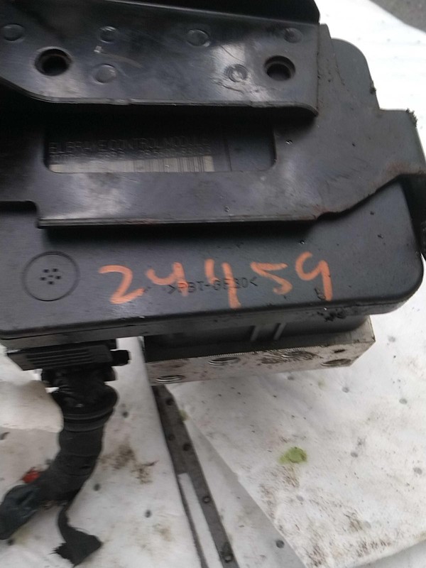 Used ABS Pump and Motor Assembly fits: 2013 Buick Verano brake opt J60 Grade B