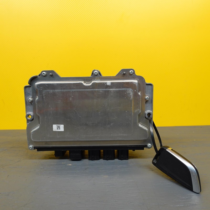 2016-2019 BMW X1 F48 Ebx Ecu Ecm Engine Control Unit Module 8486847-01 W/key