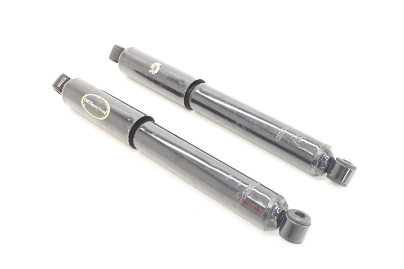 90-92 Nissan Pickup D21 Aftermarket Left and Right Rear Strut Assembly