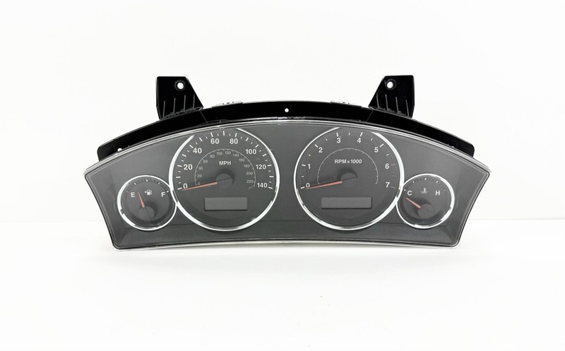 2010 Jeep Grand Cherokee Speedometer Instrument Cluster Gauges 173,147 Miles OEM