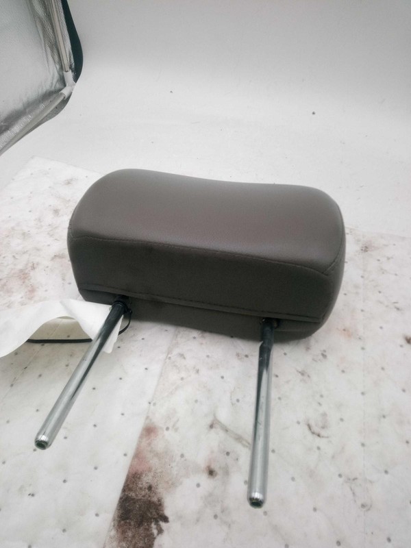 2020 Ford F150 Pickup Headrest White Used 5421345 78K Miles OEM Replacement