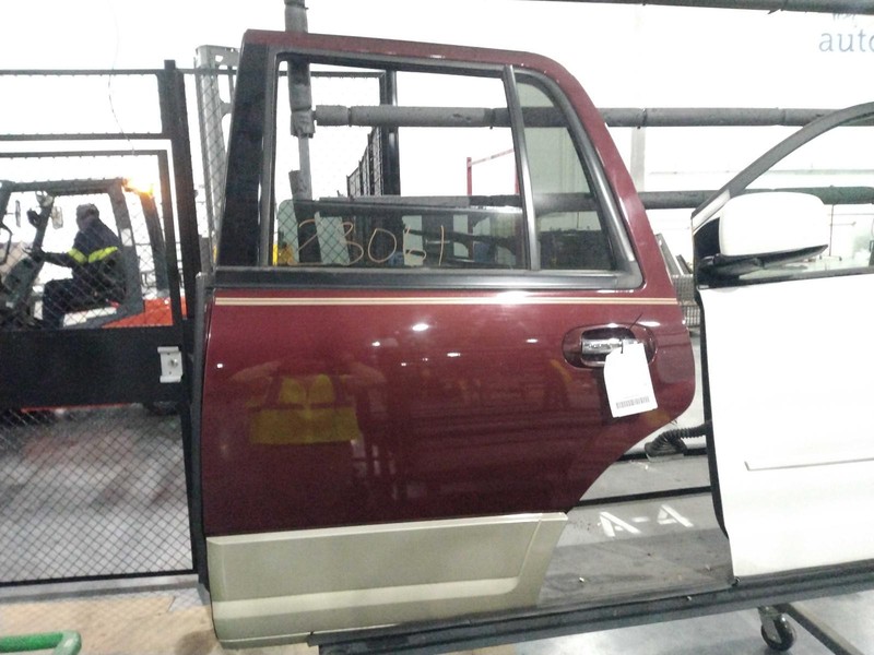 2010 Ford Expedition Left Door Red - Good Condition, 150K Miles, OEM Part