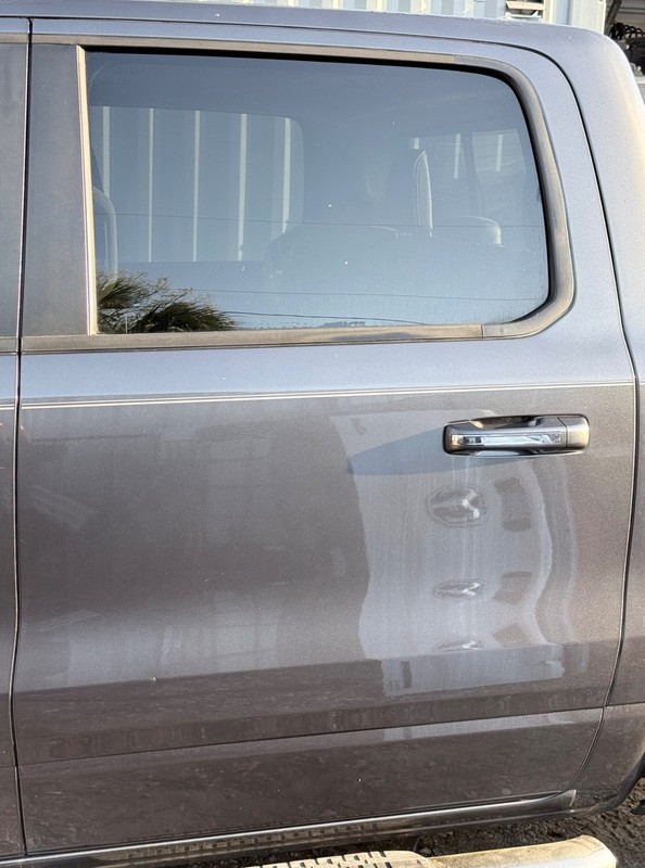 ✅ 19-26 RAM 1500 Crew Cab OEM COMPLETE DOOR REAR LEFT Gray PAU DRIVER SIDE 67K