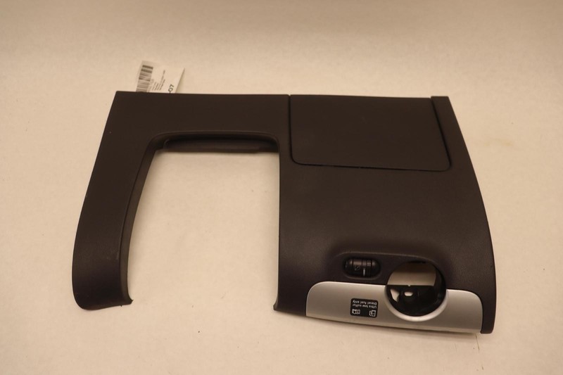 2010-2012 VOLKSWAGEN JETTA LEFT DRIVER DASHBOARD KNEE PAD COVER PANEL CAP OEM