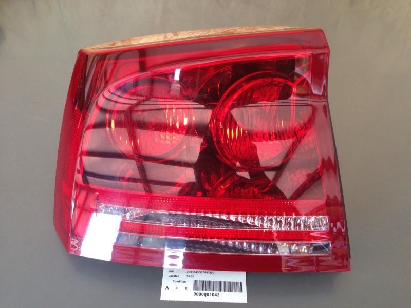 Left Driver Side Tail Light Lamp Fits 2006-2008 Dodge Charger 2184