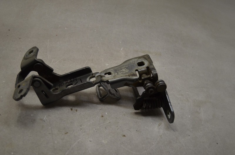2009-2012 DODGE RAM 2500 FRONT LEFT DRIVER DOOR HINGE STRIKER SET OEM