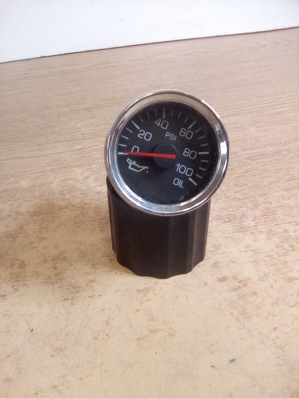 Kenworth Q43-1125-104 Oil Pressure Gauge