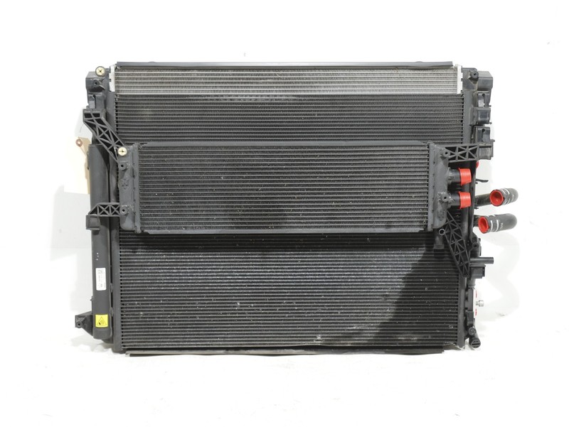 14-20 Maserati Ghibli M157 Engine Cooling Fan Radiator AC Condenser Assembly 21k